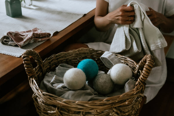 LooHoo Wool Dryer Balls Gift Set — New Parents